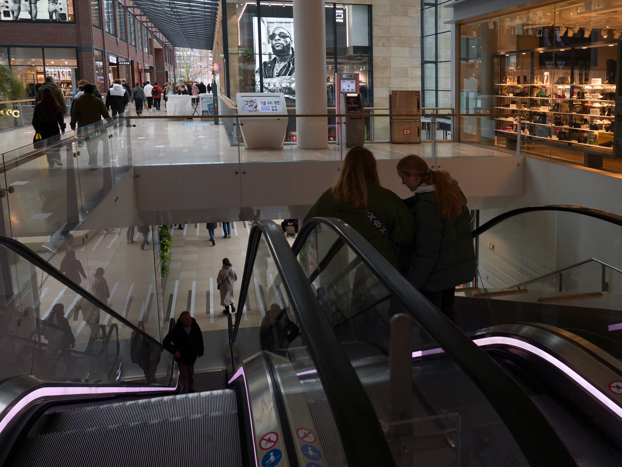 Reimagining Retail: Trends That Will Shape the Future of Shopping